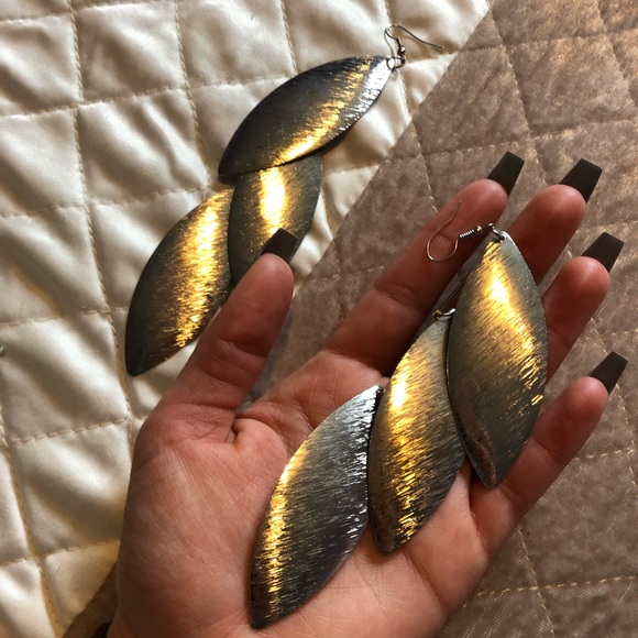 Cute earnings - Picture 3 of 8